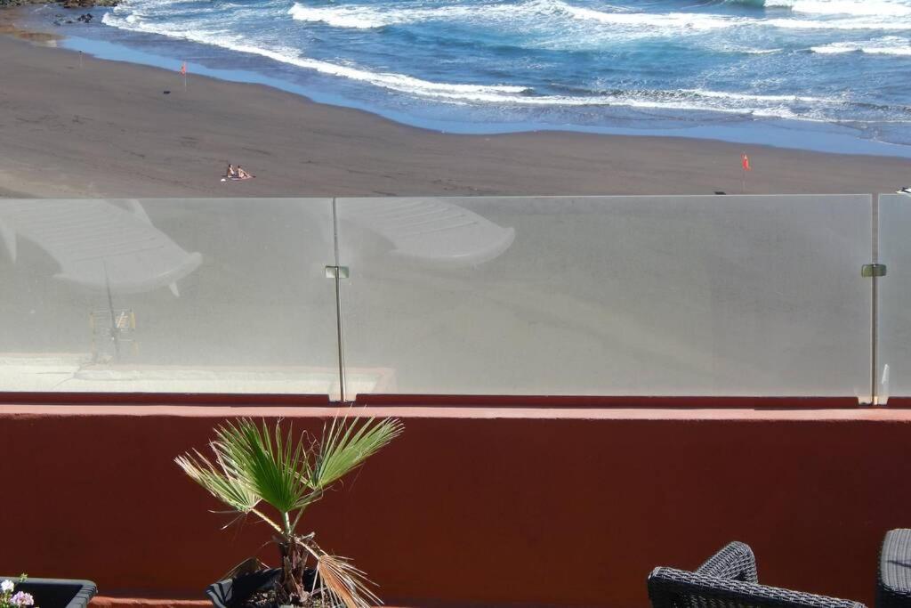Apartamento Cosy Flat For 2 Directly At The Beach Melenara Exterior foto